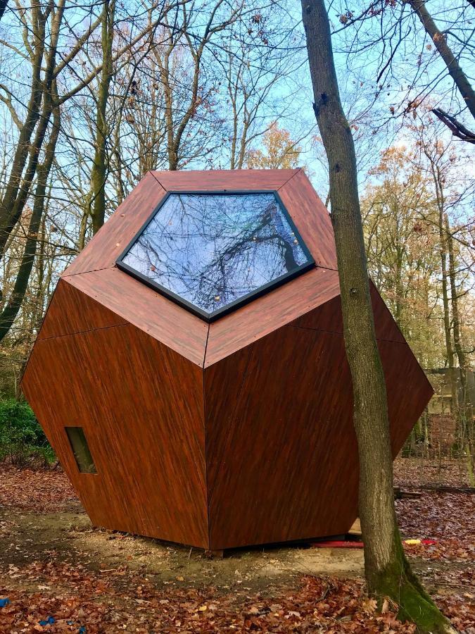 Utopia Village - Art & Nature Lodges Mons Exterior photo