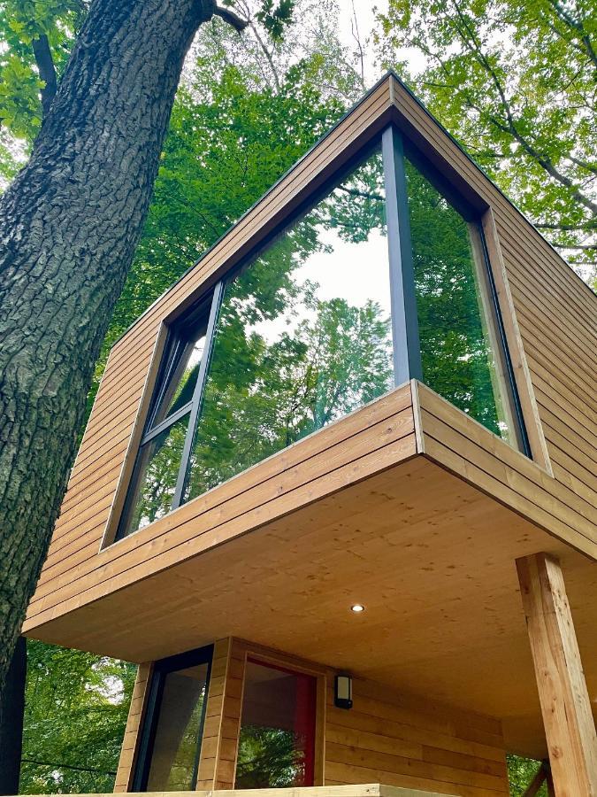 Utopia Village - Art & Nature Lodges Mons Exterior photo