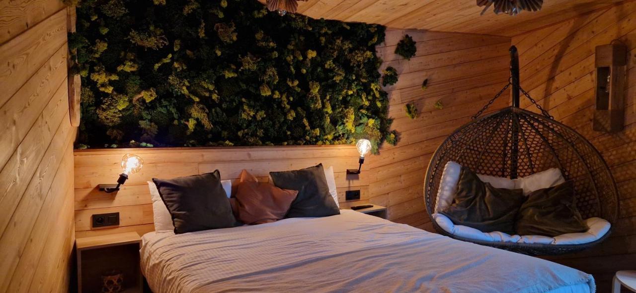 Utopia Village - Art & Nature Lodges Mons Exterior photo